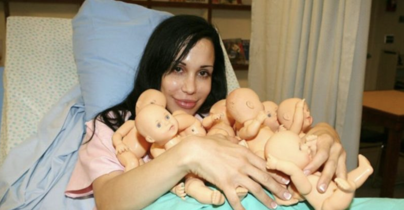 This Woman Is The Happiest Watch How The Mom Who Had Octuplets Lives After Twelve Years